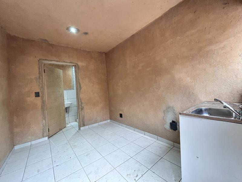 5 Bedroom Property for Sale in Melodie North West